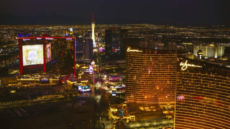 Multiple Guests At Las Vegas Strip Hotel Diagnosed With Deadly Lung Disease