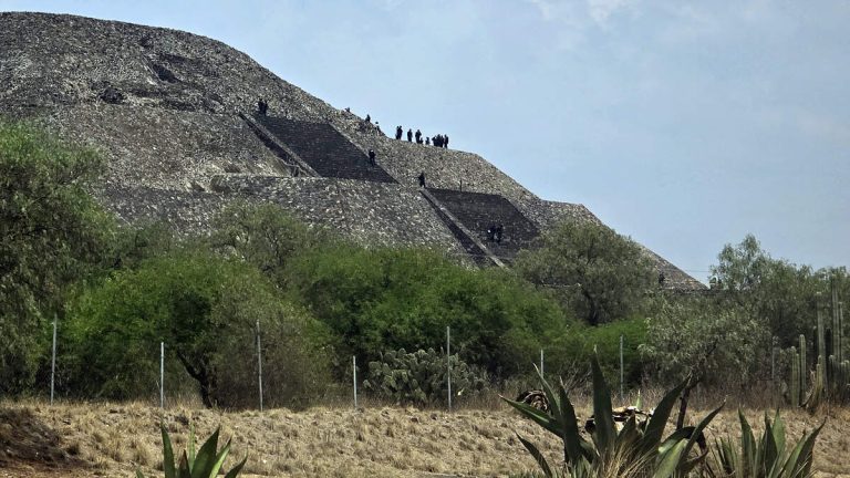 One Dead, Over 12 Injured In Mass Shooting At Mexico’s Teotihuacan Pyramids