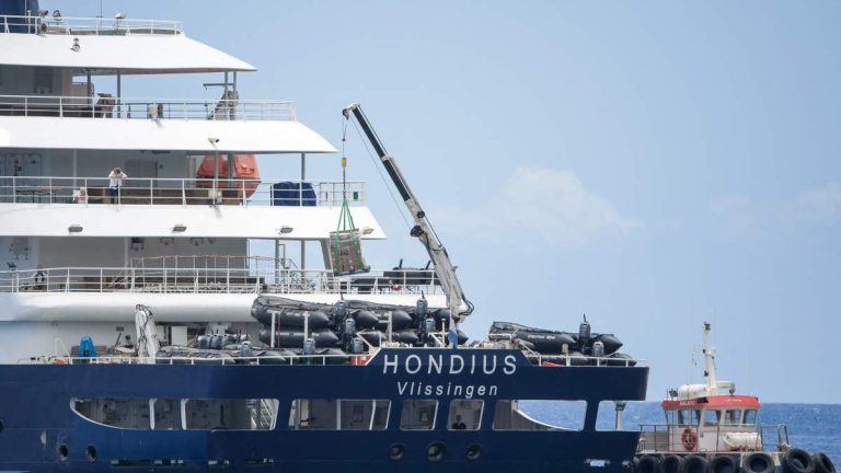 Americans On Cruise Ship With Hantavirus Outbreak Return To US
