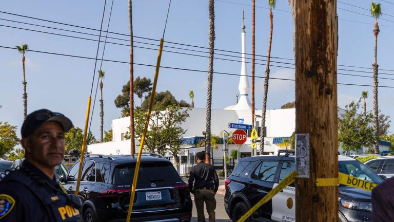 FBI: Mosque Shooting Suspects Radicalized Online