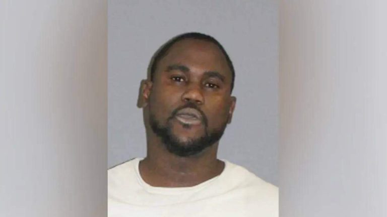 Rideshare Driver Allegedly Lured Ivy League Students Offering Cash For Sex