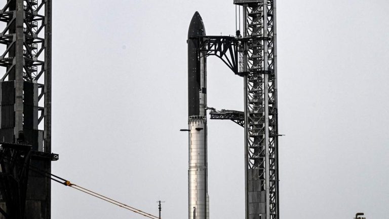 SpaceX Scrubs Launch For Biggest Rocket Ever