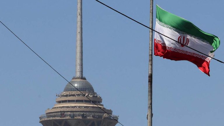 U.S. Carries Out New Iran Strikes