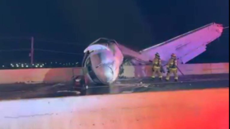 Business Jet Crashes On Texas Highway Leaving One Person Dead