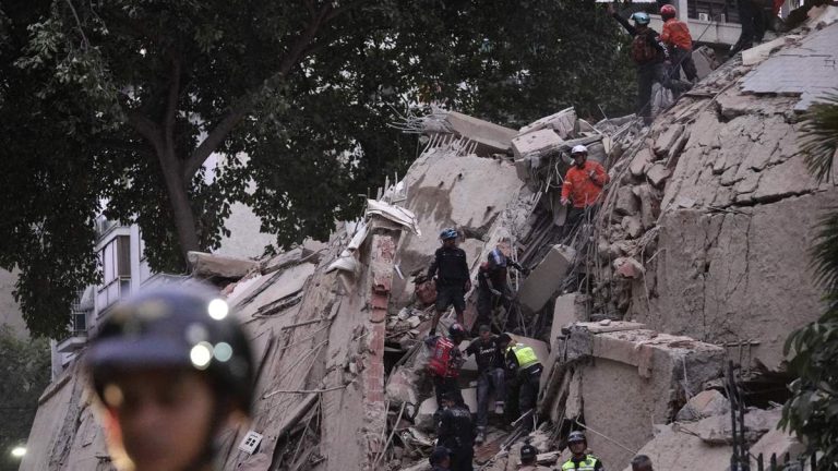 Death Toll Rises Following Powerful Venezuelan Earthquakes