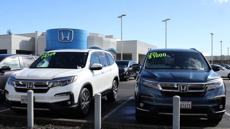 Honda Recalls More Than 880,000 Cars