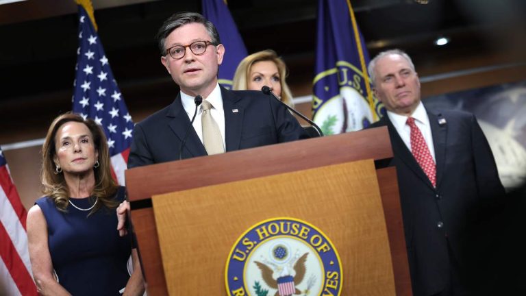House Conservatives Block Rule Advancing NDAA