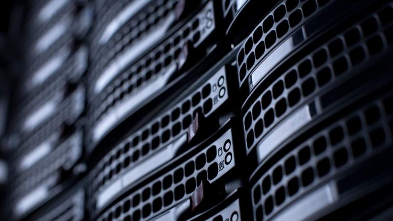 Imperial Data Center Faces Local Backlash And Legal Challenges