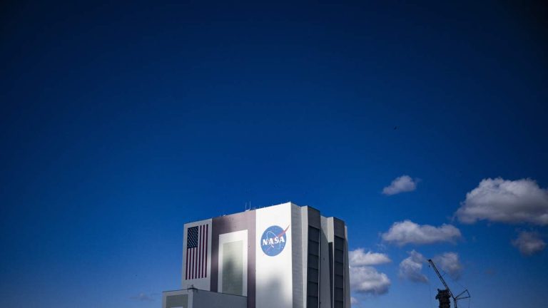 ISS Leak Repairs Delayed as Engineers Gather Data