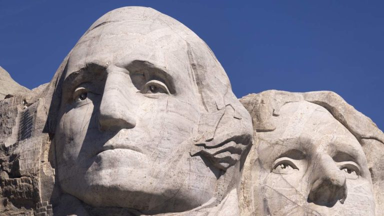 Judge Blocks National Parks From Removing Signs