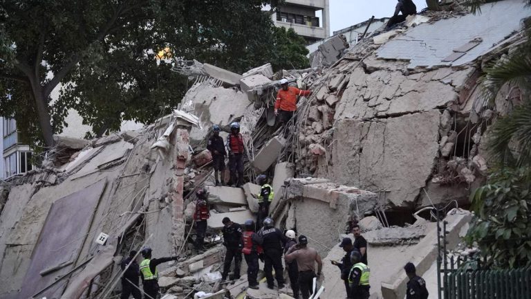 Large Earthquakes Rock Venezuela