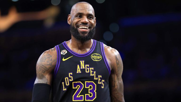 LeBron James Announces Departure From Los Angeles Lakers