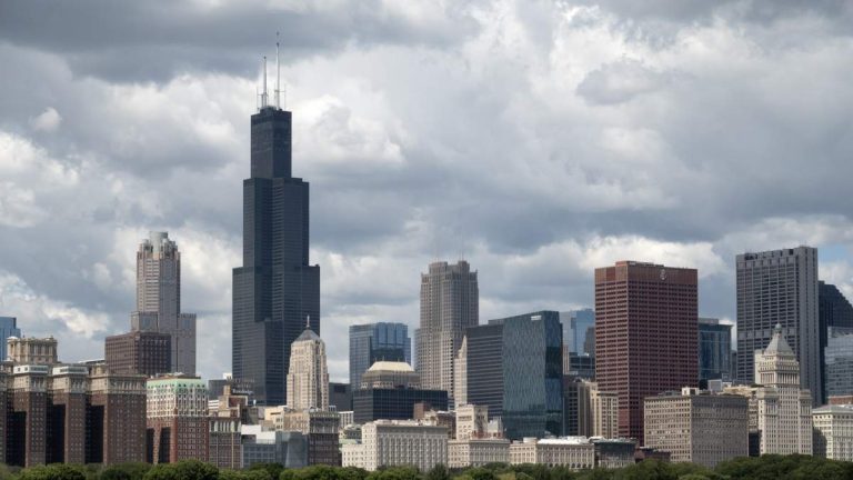 One Dead As Storms Slam Midwest Region