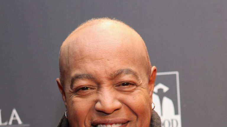 Peabo Bryson Dead At 75