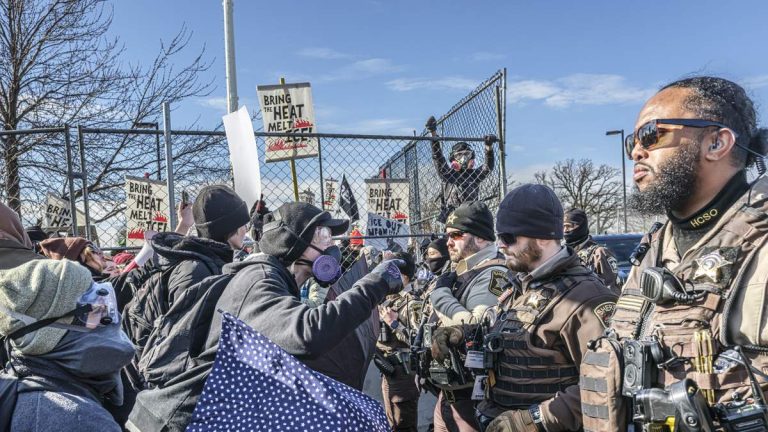 Prosecutors Charge 15 in Minnesota for Impeding ICE Officers