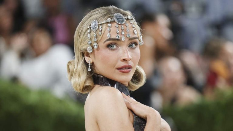Report: Charges Filed Against Man Accused of Stalking Sabrina Carpenter