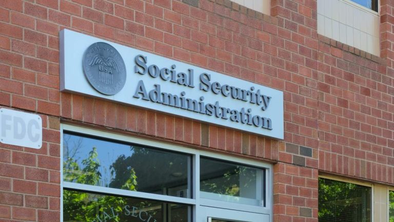 Social Security Reserves Will Run Out In Less Than 10 Years, Trustees Warn