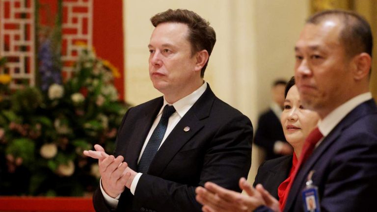 SpaceX Announces Historic $75B IPO