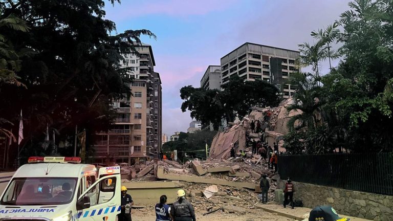 U.S. Vows Support After Venezuela Earthquakes