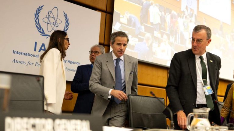 UN Watchdog Inspectors To Visit Iran Nuclear Sites