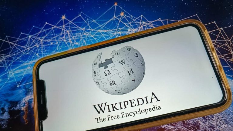 Wikipedia Blocks Co-Founder Larry Sanger After Bias Reform Campaign