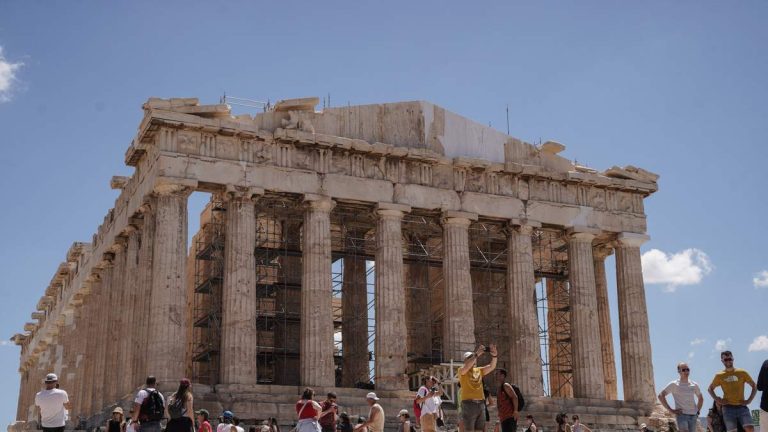 American Tourists Stabbed In Greece