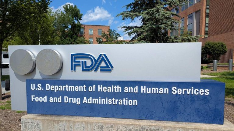 FDA Weighs Peptide Regulation Amid Safety Concerns