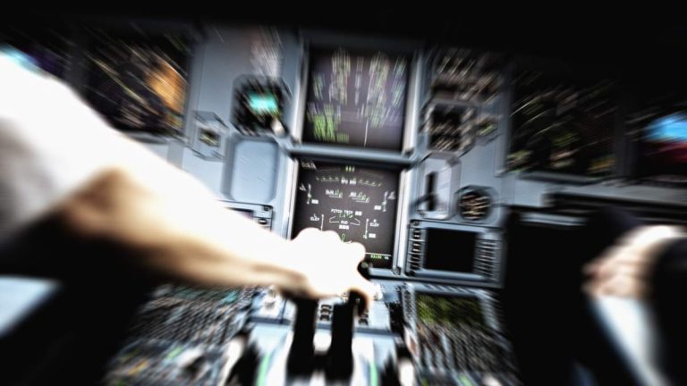 Flight To New York Forced To Turn Back After Flight Controls Malfunction