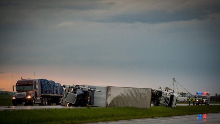 Frank’s RedHot Leaks From Truck On Ohio Highway