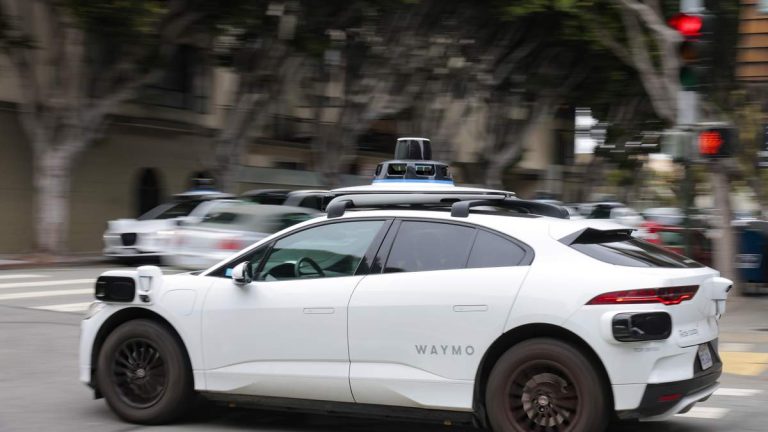 Shirtless Man Vandalizes Waymo in East Hollywood