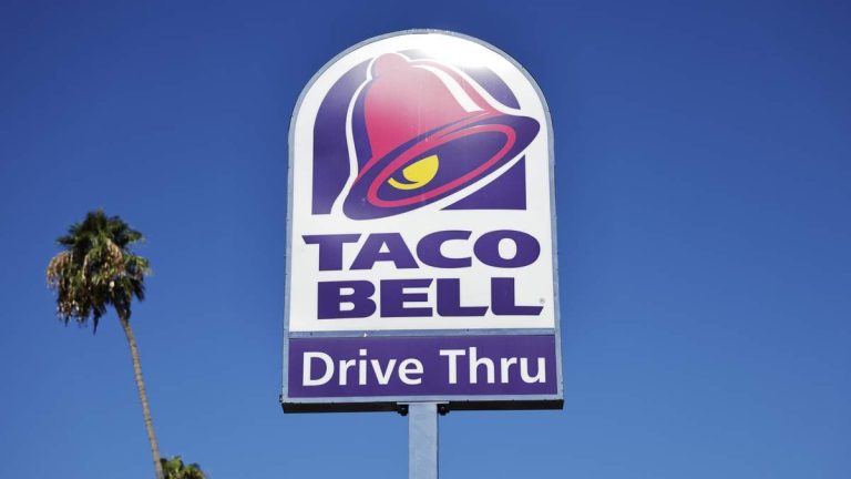 Taco Bell Rolls Out Lettuce-Free Deal After Cyclosporiasis Outbreak