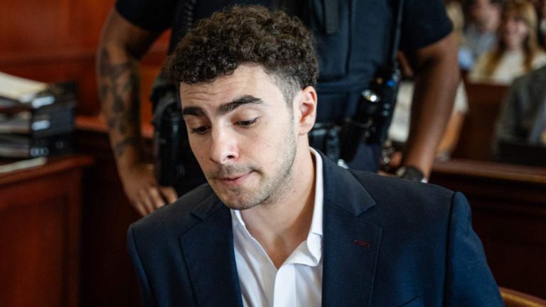 Luigi Mangione Due In NY State Court Tuesday